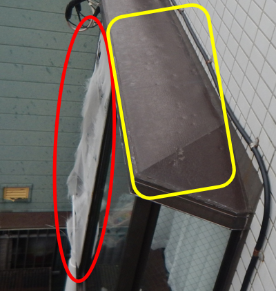 出窓の屋根と網戸 出窓の屋根と網戸